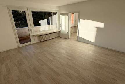 Wohnung zum Mieten in Hamburg 1.390 € 90.18 m² 3 zimmer