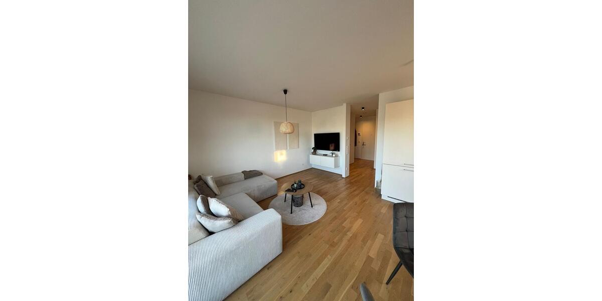 2 Zimmer Penthouse Wohnung zu vermieten 2 zimmer