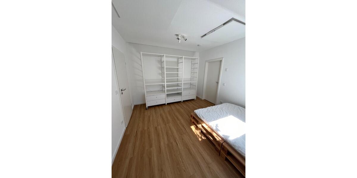 Wohnen auf Zeit Düsseldorf Pempelfort - 2.5 Zimmer, 67 m&sup2;, 1.250&euro; | Angebot:26517761