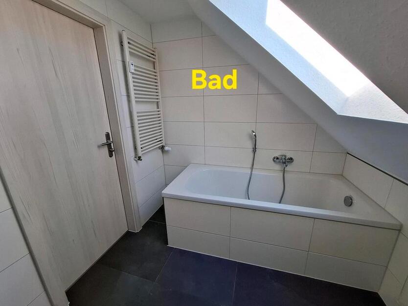 Dachgeschoßwohnung 2 Raum in Cottbus zu vermieten