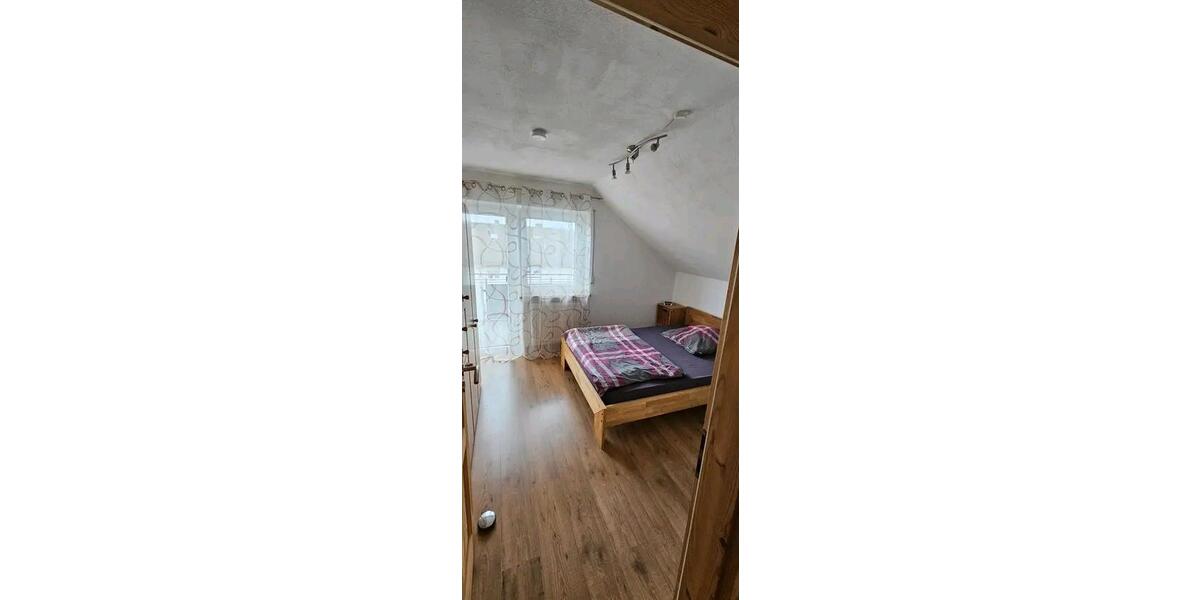 Dachgeschoßwohnung Lohr am Main - 3.5 Zimmer, 75 m&sup2;, 820&euro; | Angebot:24870743