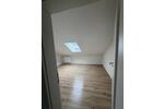 Dachgeschoßwohnung Sinsheim - 3 Zimmer, 77 m&sup2;, 1.100&euro; | Angebot:25050323
