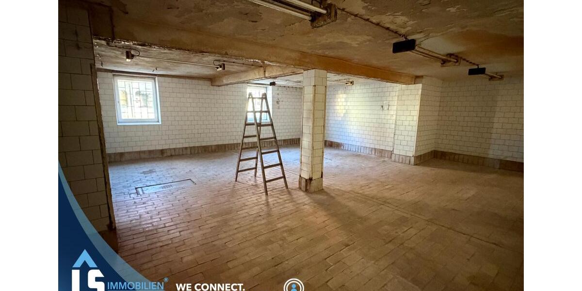 Vermietung von Stellplätze, Garagen, und Lagerplätzen in zentraler Lage zimmer