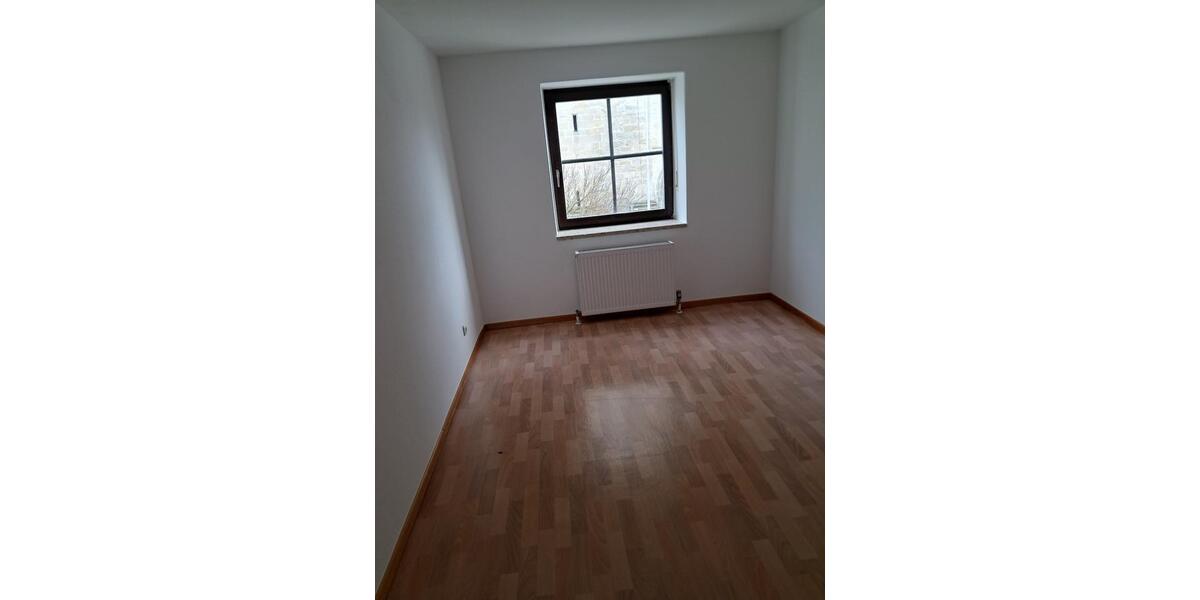 Etagenwohnung Niederalteich - 2 Zimmer, 47 m&sup2;, 376&euro; | Angebot:25126693