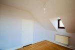 Dachgeschoßwohnung Wiesbaden - 2.5 Zimmer, 72 m&sup2;, 775&euro; | Angebot:26544969