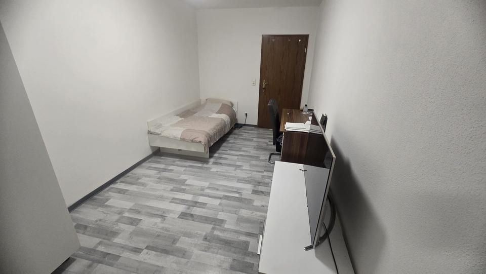 Wohnen auf Zeit Dingolfing - 5 Zimmer, 120 m&sup2;, 450&euro; | Angebot:22999064