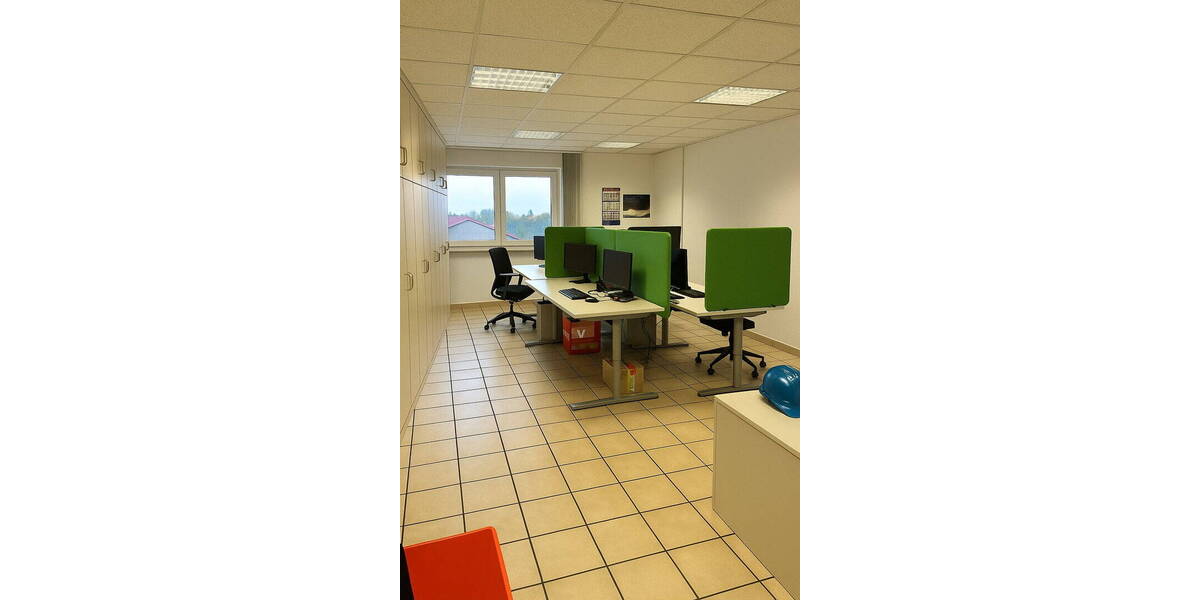 Gewerbeobjekt Kirchlengern Häver - 2.700&euro; | Angebot:26730919
