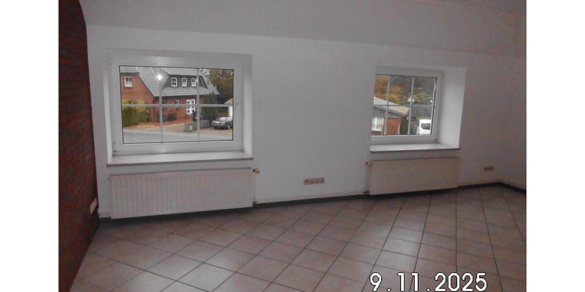 Etagenwohnung Burg (Dithmarschen) - 2 Zimmer, 75 m&sup2;, 550&euro; | Angebot:24455888