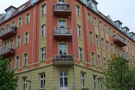 Winskiez: TOP-sanierte Altbauwohnung in sehr gefragter Wohnlage 5 zimmer