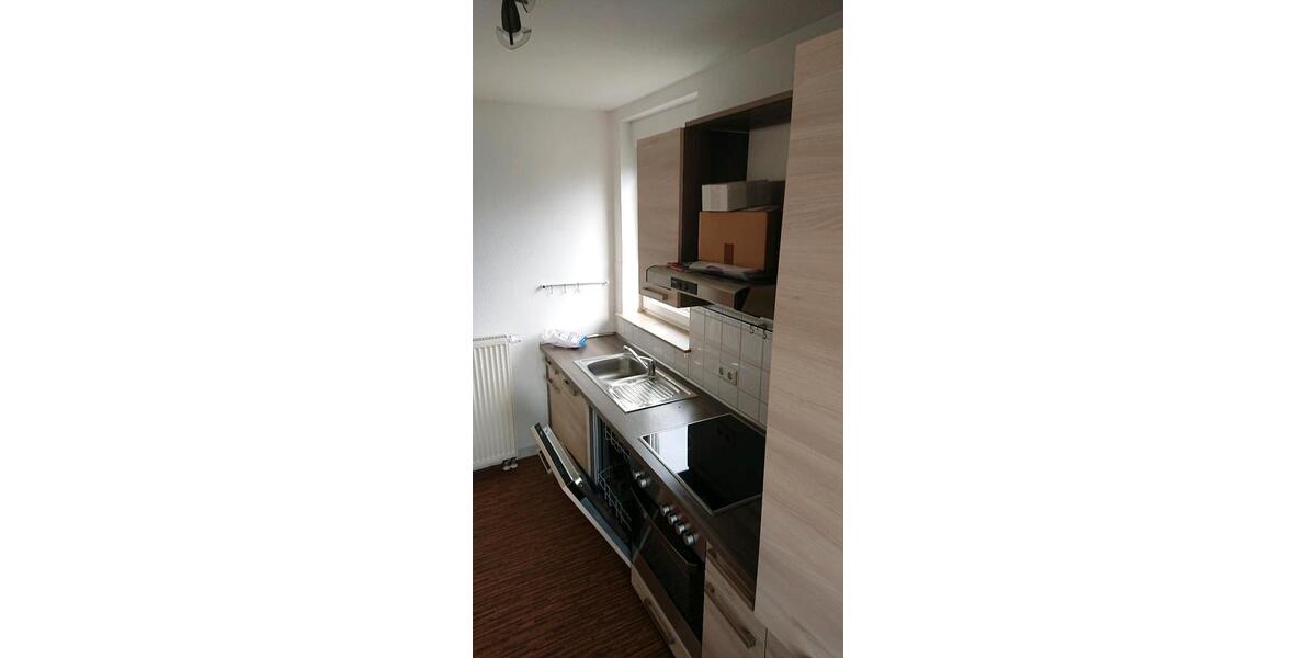 Schöne Maisonette-Wohnung, DG, Tiefgarage 4 zimmer