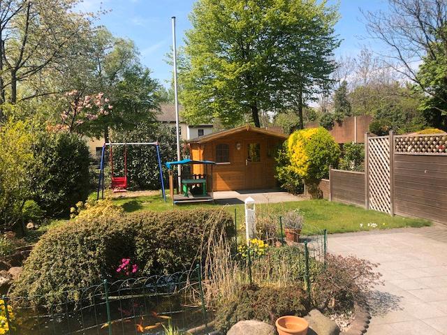 Traumhaftes Einfamilienhaus für Familien mit Garten und Sauna