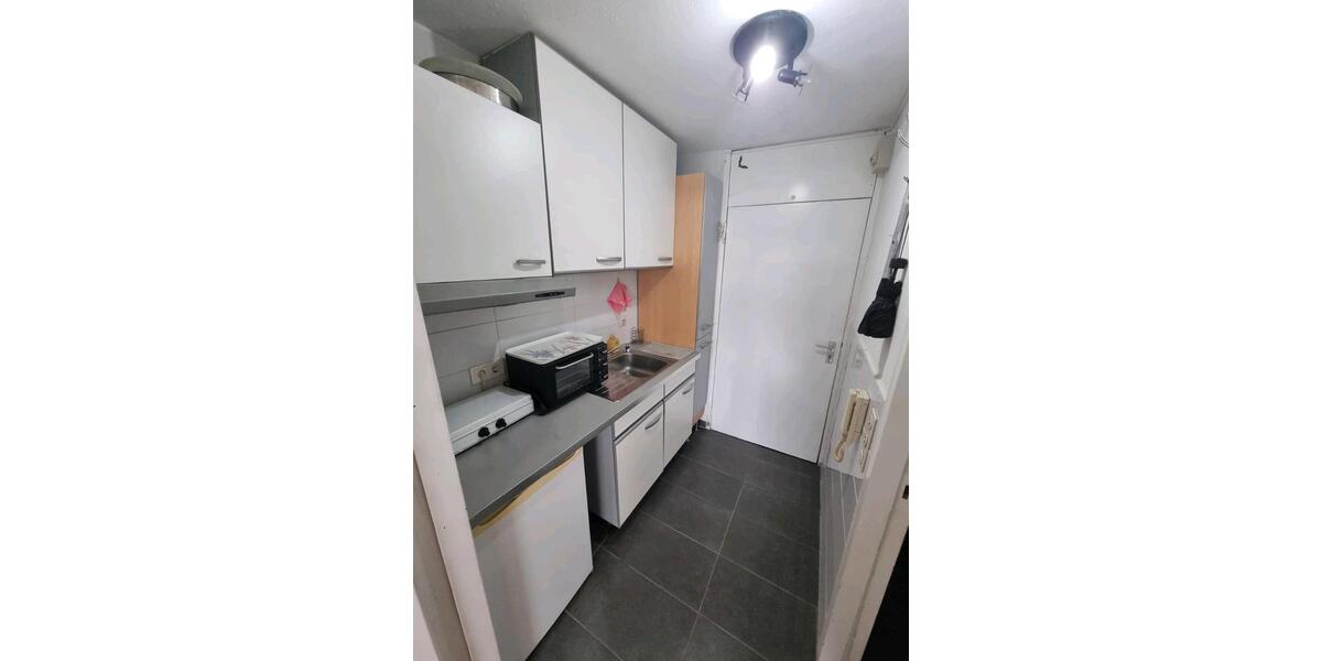 Etagenwohnung Sindelfingen Eichholz - 1 Zimmer, 25 m&sup2;, 750&euro; | Angebot:24840712