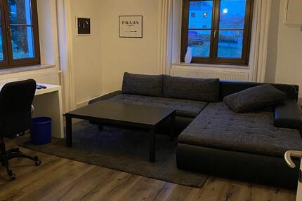 Wohnen auf Zeit Tirschenreuth - 2 Zimmer, 52 m&sup2;, 450&euro; | Angebot:25536485