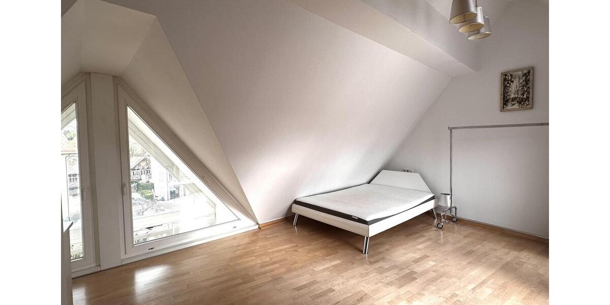 Maisonettenwohnung Villingen-Schwenningen Schwenningen - 4 Zimmer, 120 m&sup2;, 1.180&euro; | Angebot:26462756