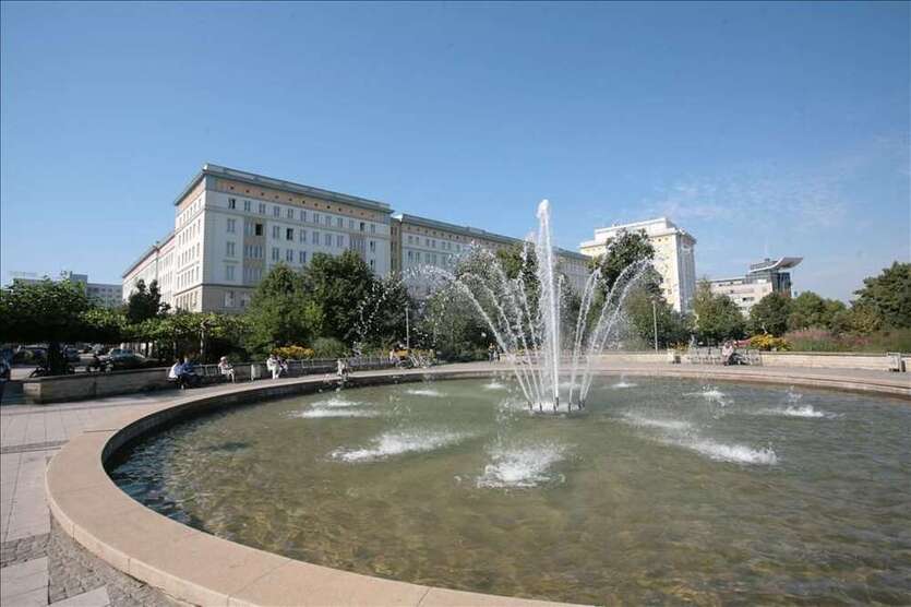 Wohnung zum Mieten in Magdeburg 718,48 € 89.81 m²