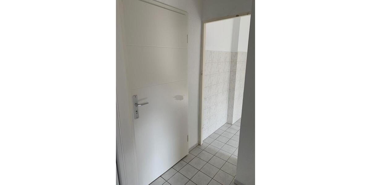 Dachgeschoßwohnung Wuppertal Gemarkung Elberfeld - 2 Zimmer, 50 m&sup2;, 600&euro; | Angebot:26579735