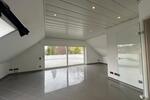 Helle 90 m² Dachgeschosswohnung mit großer Terrasse in Ascheberg zimmer