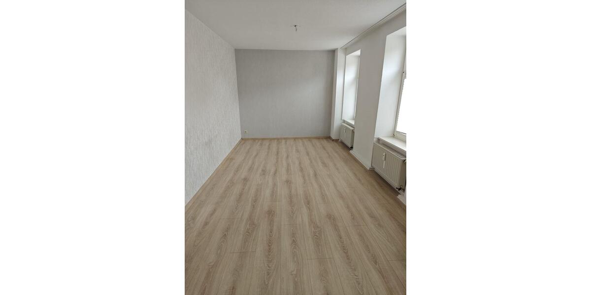 Etagenwohnung Gröningen - 3 Zimmer, 75 m&sup2;, 450&euro; | Angebot:25805156