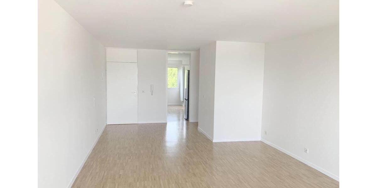 Etagenwohnung Esslingen am Neckar Brühl - 3 Zimmer, 80 m&sup2;, 1.120&euro; | Angebot:26705715