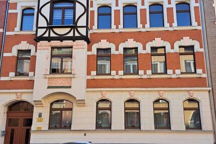 Erstbezug nach Sanierung: 3-Raum Wohnung, 2.OG zu vermieten 3 zimmer