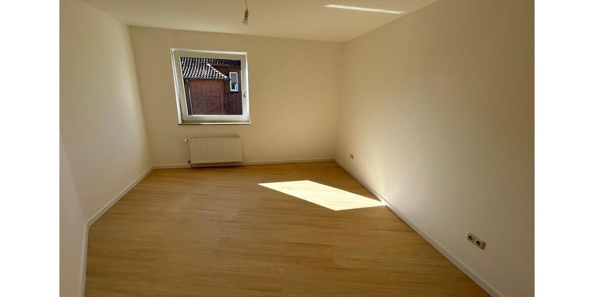 Etagenwohnung Nienburg (Weser) - 2 Zimmer, 68 m&sup2;, 580&euro; | Angebot:26549603