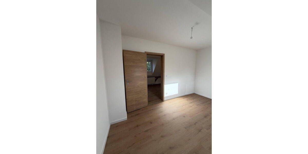 Etagenwohnung Nürnberg Rechenberg - 5 Zimmer, 89 m&sup2;, 1.250&euro; | Angebot:25996830