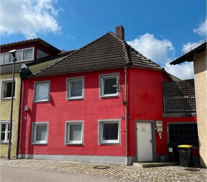 Apartment Zimmer FREI