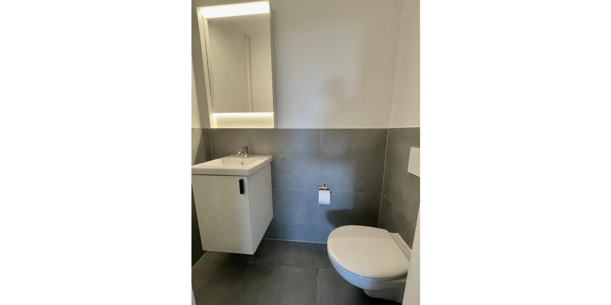 Wohnen auf Zeit Frankfurt am Main Unterliederbach - 5 Zimmer, 18 m&sup2;, 610&euro; | Angebot:26691542
