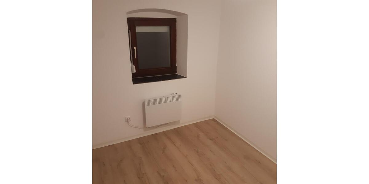 Einfamilienhaus Lauterhofen - 4 Zimmer, 70 m&sup2;, 880&euro; | Angebot:24443347