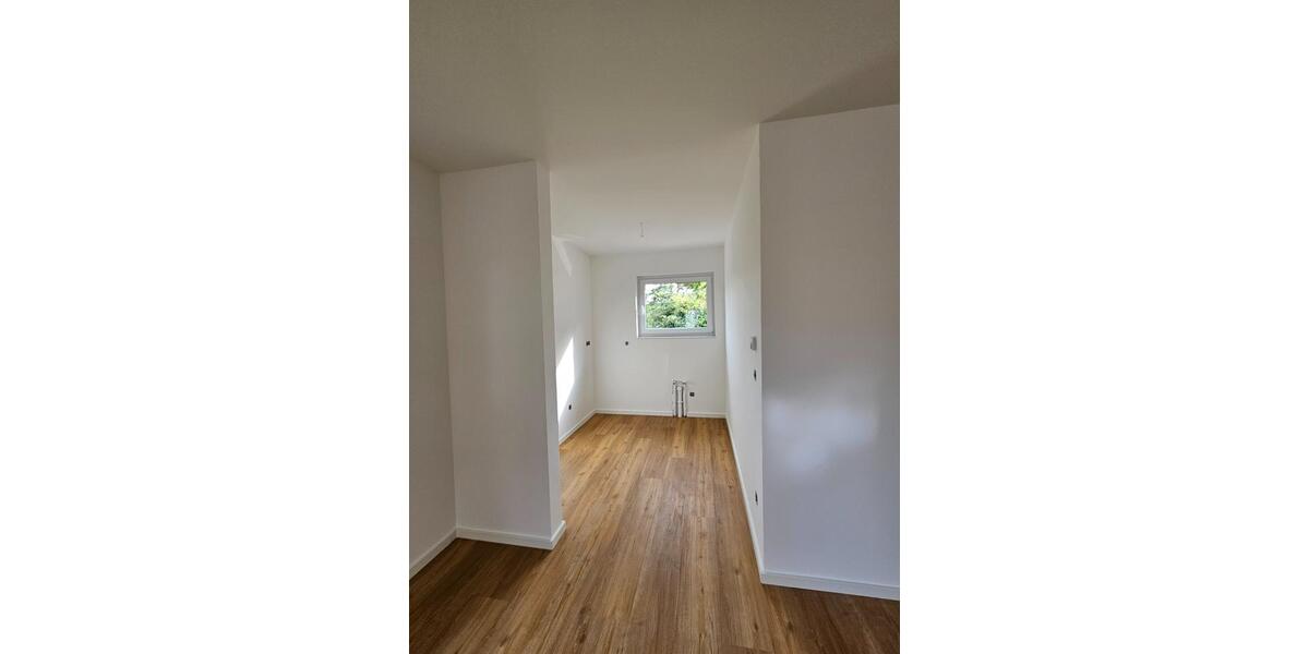 Großzügiges Reihenhaus in Barsinghausen zu Mieten oder zu kaufen. 5 zimmer