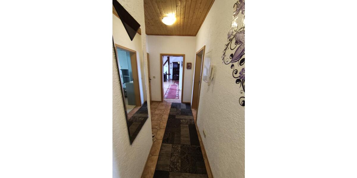 Dachgeschoßwohnung Arnstadt - 3 Zimmer, 92 m&sup2;, 760&euro; | Angebot:22713217