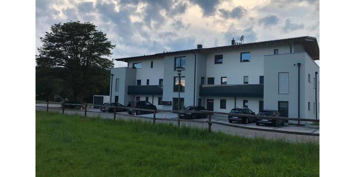 Etagenwohnung Drachselsried - 3 Zimmer, 84 m&sup2;, 690&euro; | Angebot:25634203