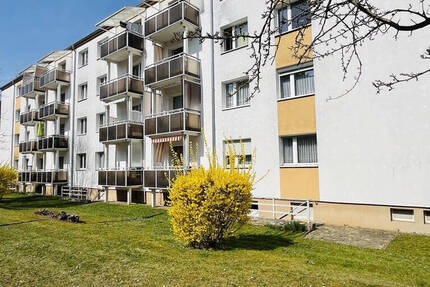 Was will man mehr - 3 Räume, Wanne, Balkon!
