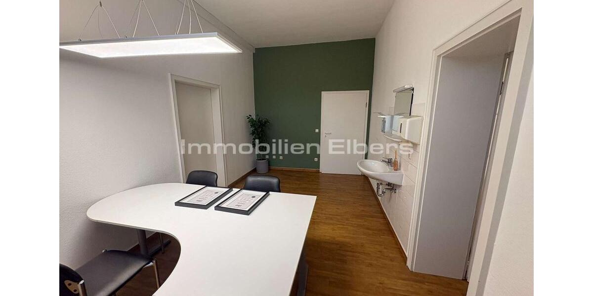 Gewerbeobjekt Niederkrüchten - 1.000&euro; | Angebot:26010285