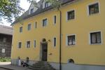 Schöner Wohnen auf gut 100qm: Großzügige 4-Zi.-Wohnung für Sie renoviert!