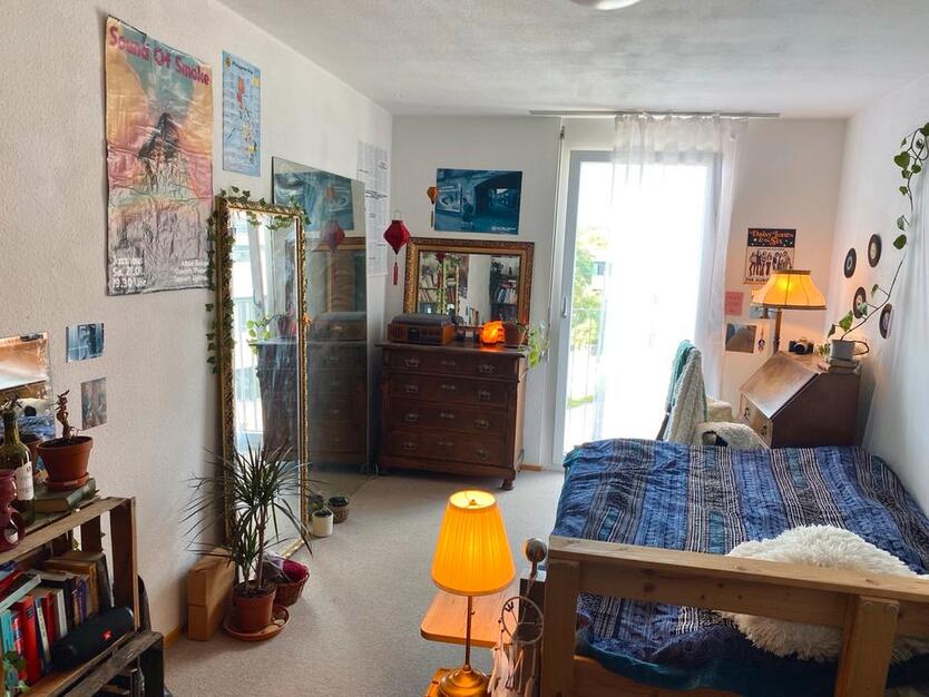 sweetes Zimmer nähe Seepark (01.08-01.10) im Studiwohnheim