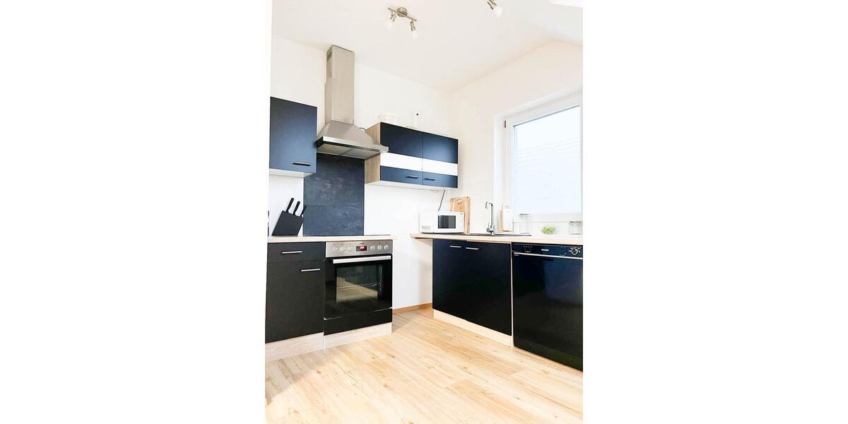 Dachgeschoßwohnung Ingolstadt - 2 Zimmer, 67 m&sup2;, 930&euro; | Angebot:26534459