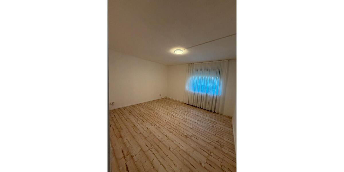Maisonettenwohnung Hameln Kernstadt - 3 Zimmer, 90 m&sup2;, 1.120&euro; | Angebot:26581875