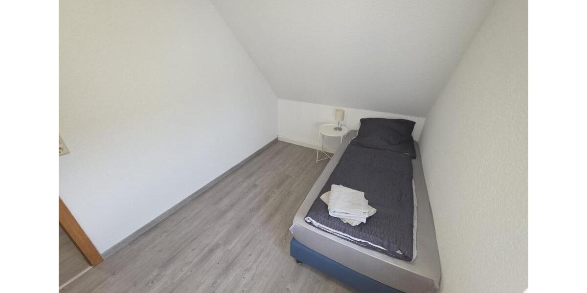 Dachgeschoßwohnung Kusel - 4 Zimmer, 85 m&sup2;, 2.500&euro; | Angebot:25899500