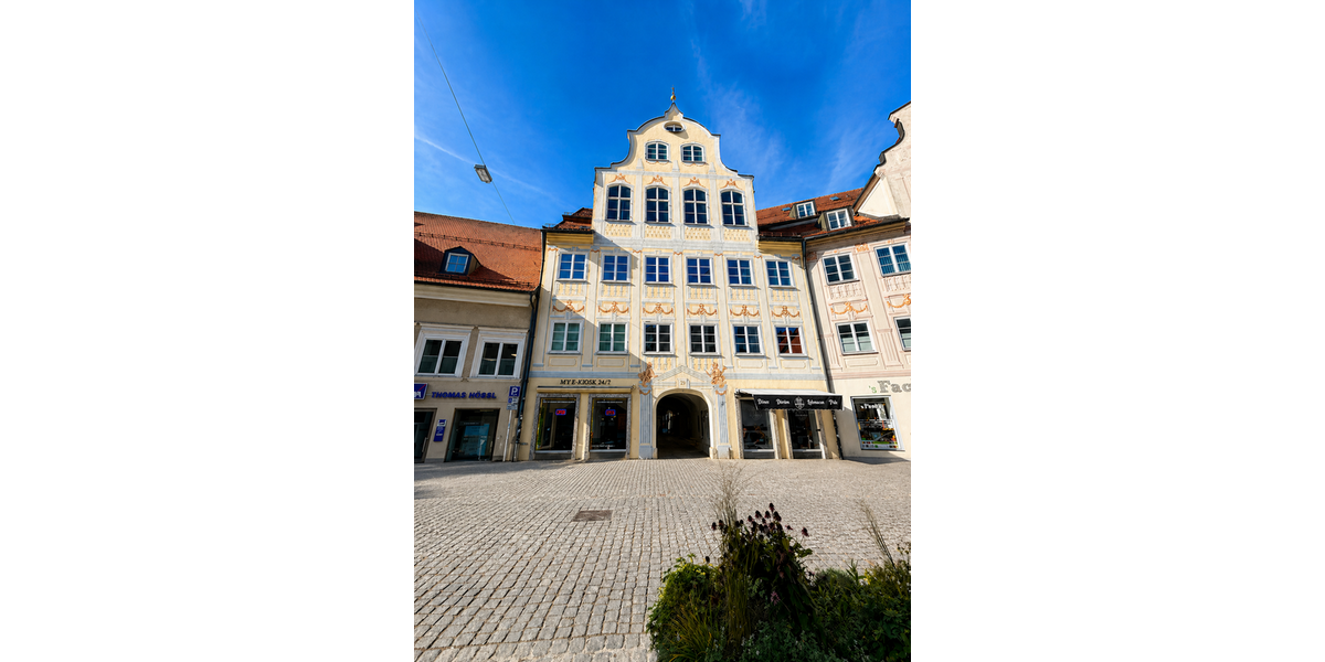 Etagenwohnung Kempten (Allgäu) - 2 Zimmer, 108 m&sup2;, 1.430&euro; | Angebot:26341951