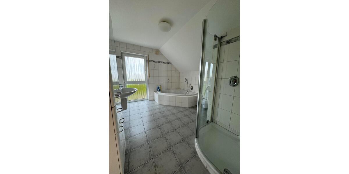 Einfamilienhaus Niederstotzingen - 4.5 Zimmer, 149 m&sup2;, 1.500&euro; | Angebot:24465102