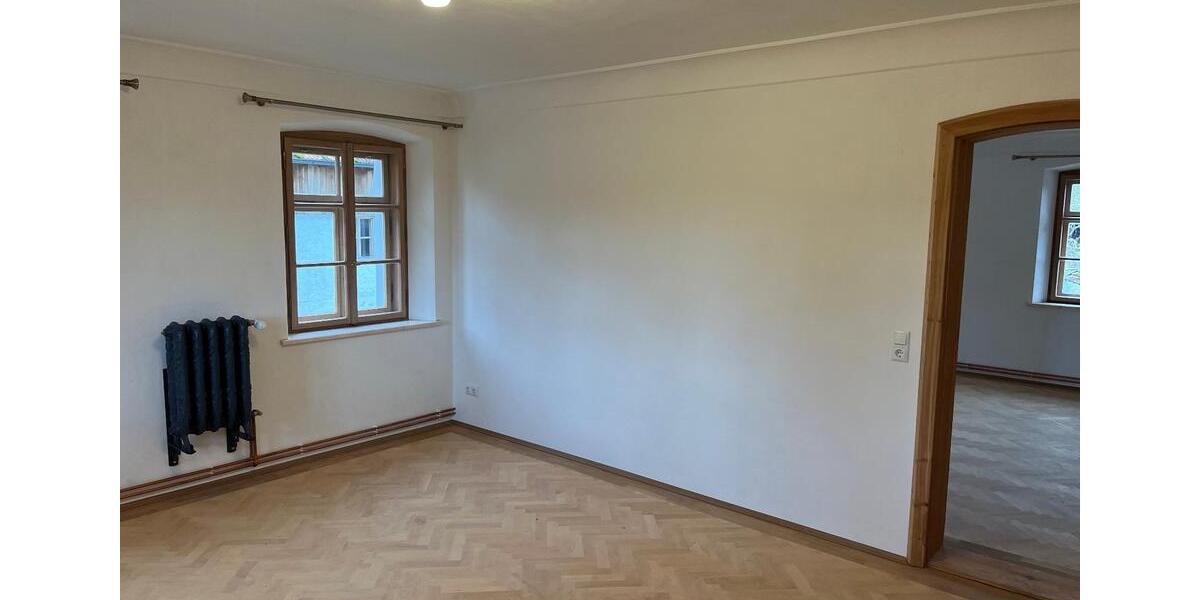 Etagenwohnung Bad Griesbach im Rottal - 2 Zimmer, 112 m&sup2;, 950&euro; | Angebot:25893407