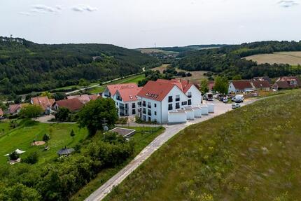 Wohnung Königheim - 3 Zimmer, 82 m&sup2;, 980&euro; | Angebot:24780134