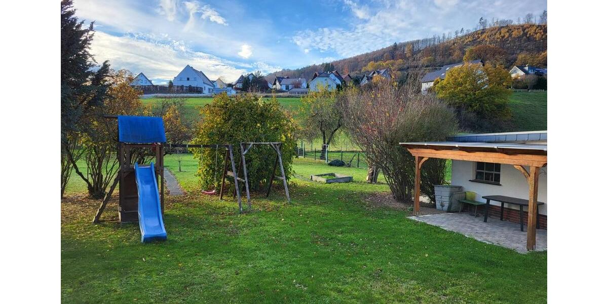 Erdgeschoßwohnung Marsberg - 4 Zimmer, 100 m&sup2;, 740&euro; | Angebot:23762858