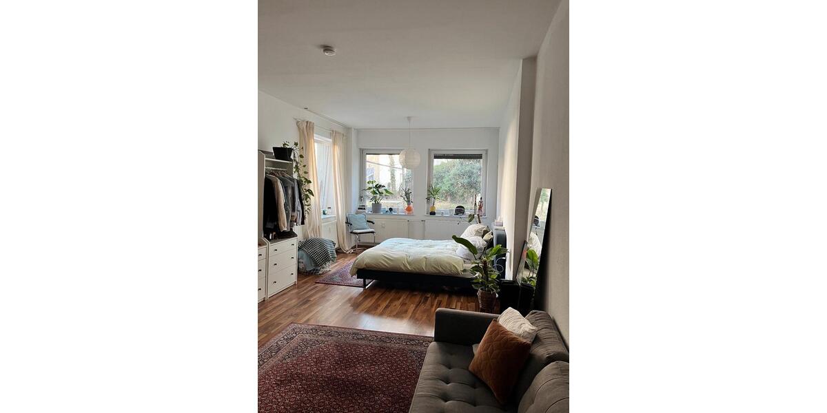 Erdgeschoßwohnung Osnabrück - 3 Zimmer, 100 m&sup2;, 1.100&euro; | Angebot:26580602