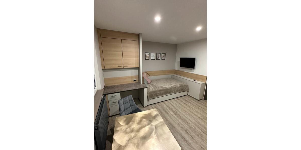 Erdgeschoßwohnung Adorf/Vogtland Vogtland - 1 Zimmer, 20 m&sup2;, 350&euro; | Angebot:24693839