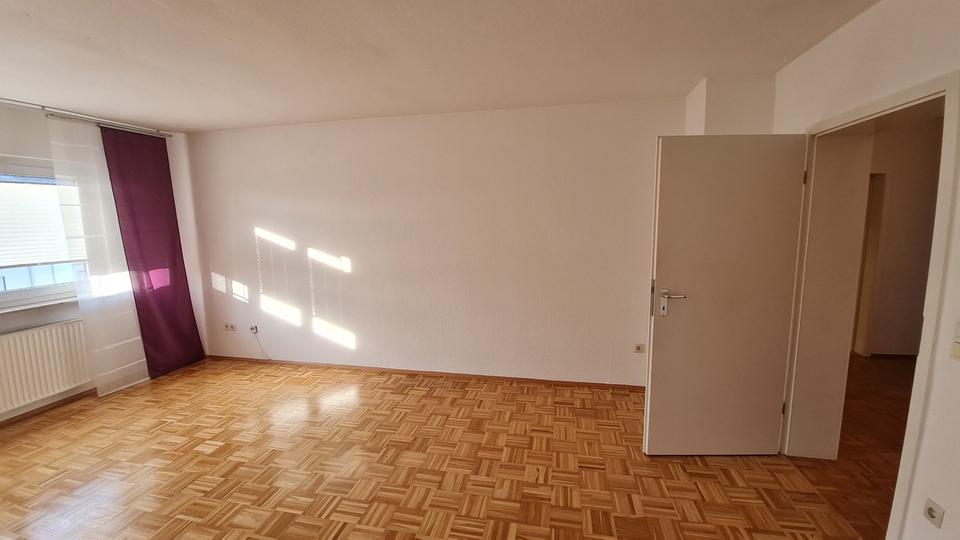 Dachgeschoßwohnung Vellmar - 2.5 Zimmer, 56 m&sup2;, 620&euro; | Angebot:25022418