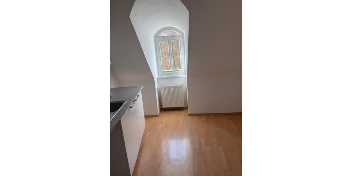 Dachgeschoßwohnung Pinnow - 2 Zimmer, 55 m&sup2;, 429&euro; | Angebot:25570521