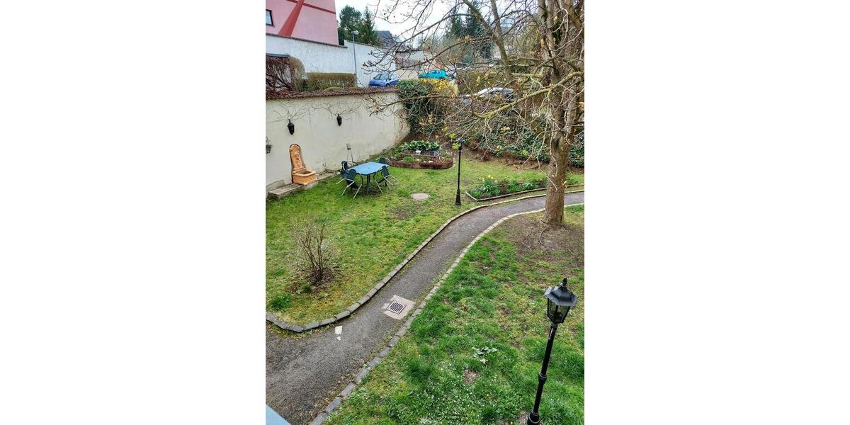 Dachgeschoßwohnung Meerane - 3 Zimmer, 67 m&sup2;, 385&euro; | Angebot:26020688