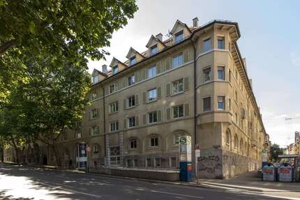Wohnung Stuttgart Rotebühl - 4 Zimmer, 114 m&sup2;, 1.554&euro; | Angebot:27064121